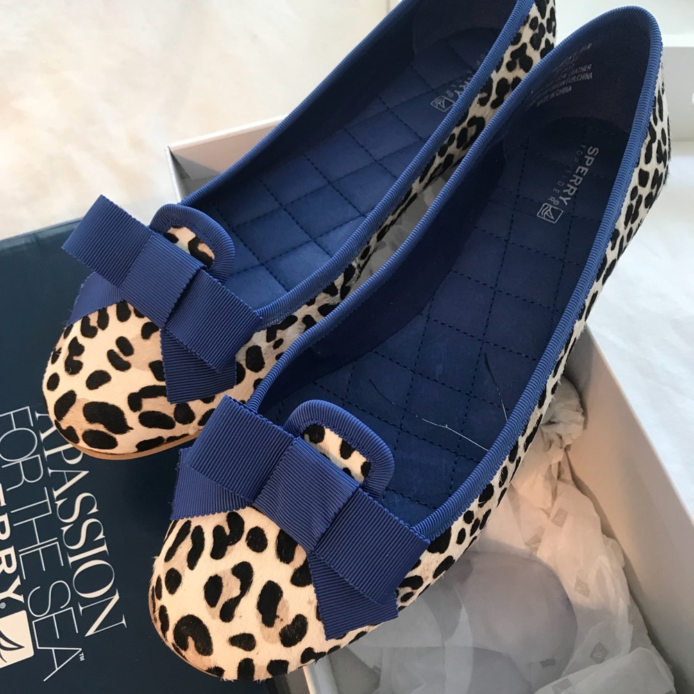 Sperry Sophie snow leopard print & blue flats